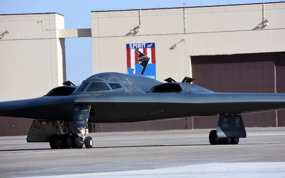 B-2 stealth bomber damaged during emergency landing at Whiteman AFB